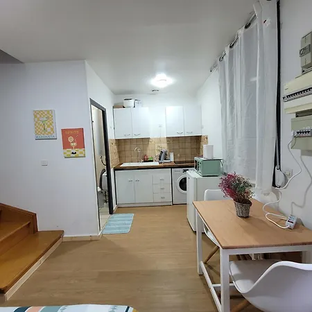 Duplex 700 M From Compiegne Train Station アパート *